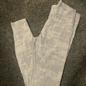 Size 10 lululemon leggings